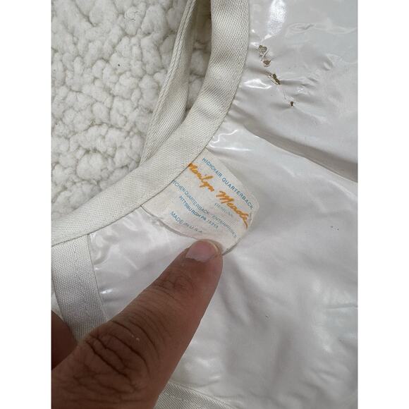 Vintage 80s 90s Cleveland Browns Baby Bib Marilyn Meade Highchair Quarterback - Picture 5 of 7